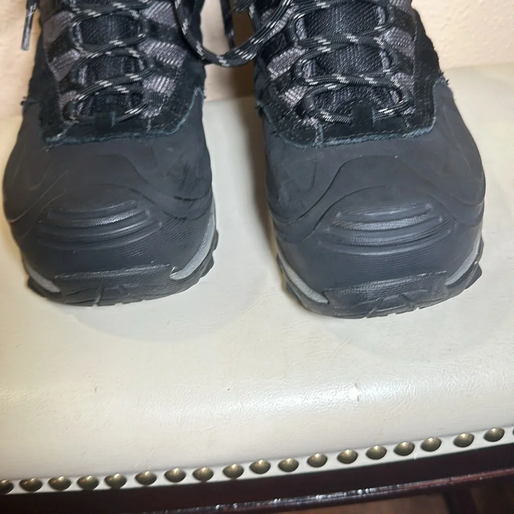 Columbia boots size 10